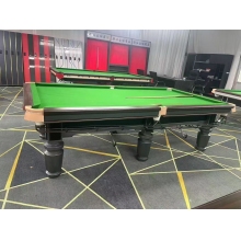 臺(tái)球桌